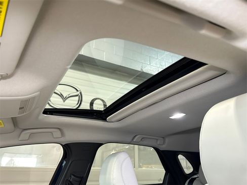 Certified 2023 MAZDA CX-30 2.5 Turbo w/ Premium Plus Pkg image 7