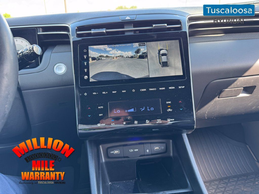 Used 2023 Hyundai Santa Cruz Limited AWD/4WD image 13