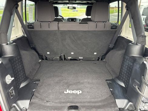 Used 2014 Jeep Wrangler Unlimited Sport w/ Quick Order Package 24S image 8
