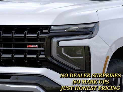 New 2026 Chevrolet Suburban Z71 w/ Comfort Package image 10