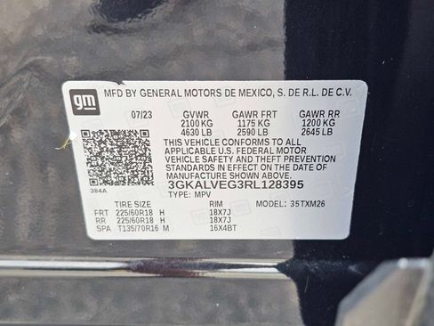 Used 2024 GMC Terrain SLT AWD/4WD image 14