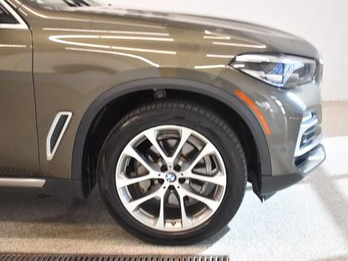 Used 2021 BMW X5 xDrive40i w/ Premium Package AWD/4WD image 13