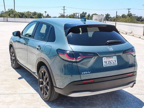 Certified 2024 Honda HR-V Sport image 4
