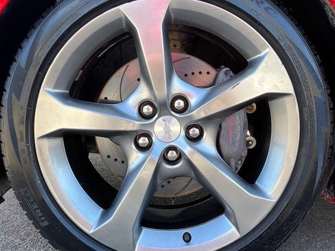 Used 2014 Chevrolet Camaro SS w/ RS Package RWD image 9