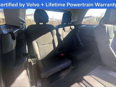 Used 2025 Volvo XC90 B6 Plus image 37