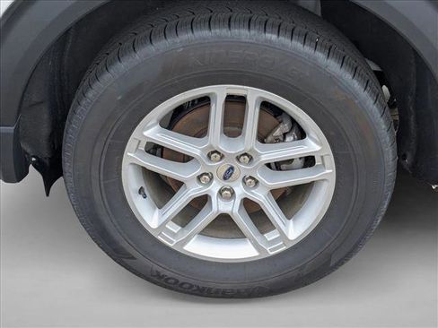 New 2026 Ford Explorer Active AWD/4WD image 9