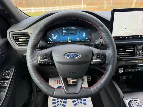 Certified 2023 Ford Escape ST-Line Select w/ Tech Pack #2 image 19