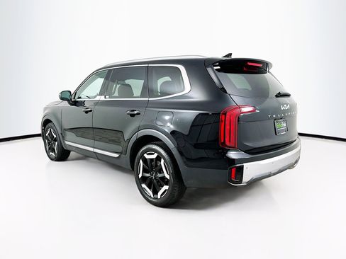 Used 2023 Kia Telluride S image 5
