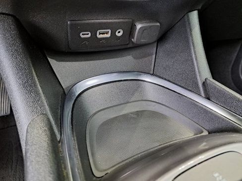 Used 2023 Chevrolet Malibu LT FWD image 14