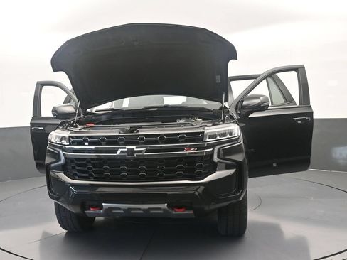 Used 2022 Chevrolet Tahoe Z71 w/ Luxury Package AWD/4WD image 89
