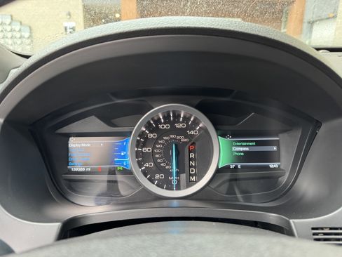 Used 2015 Ford Explorer XLT w/ Equipment Group 202B image 18