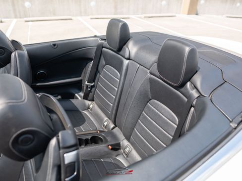 Used 2019 Mercedes-Benz C 300 Cabriolet image 13
