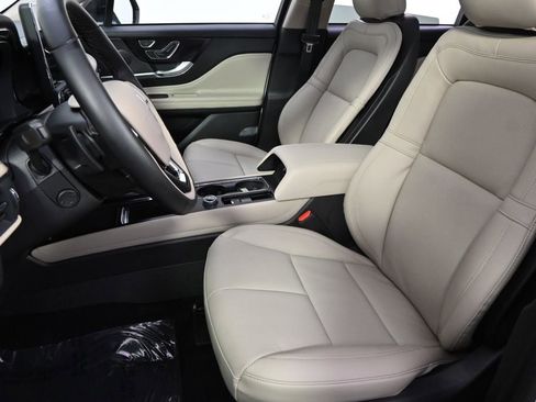 New 2026 Lincoln Corsair Premiere AWD/4WD image 13