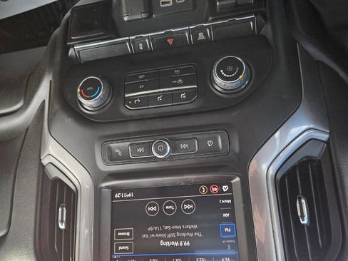 Used 2021 Chevrolet Silverado 3500 W/T w/ WT Fleet Convenience Package image 19