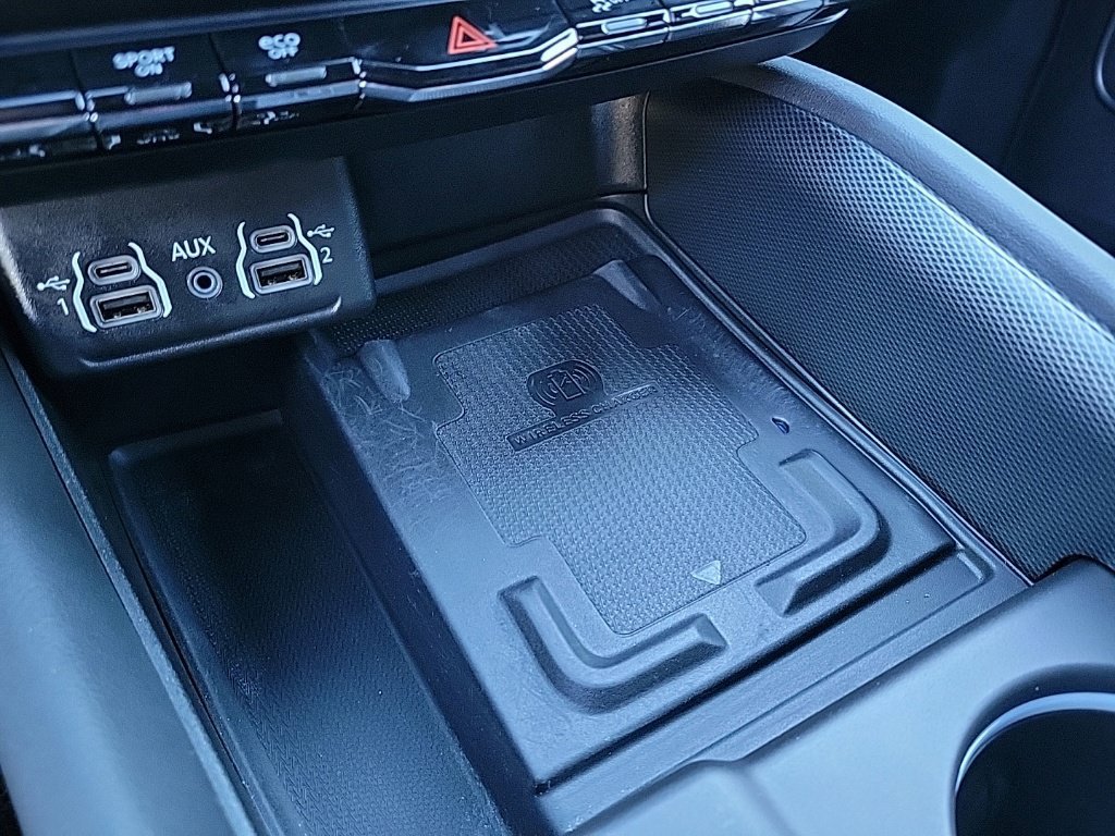 Used 2022 Dodge Durango R/T AWD/4WD image 31