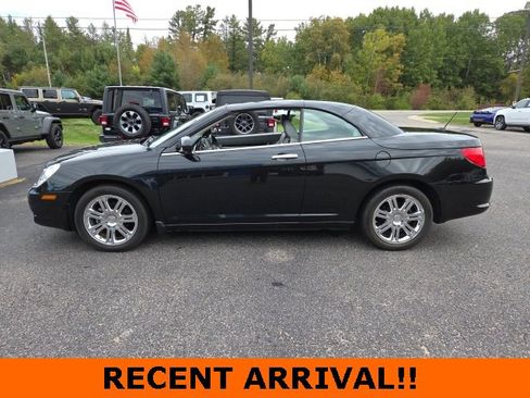 Used 2008 Chrysler Sebring Limited w/ Luxury Group image 4