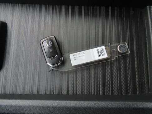 Certified 2023 Honda Passport TrailSport image 28