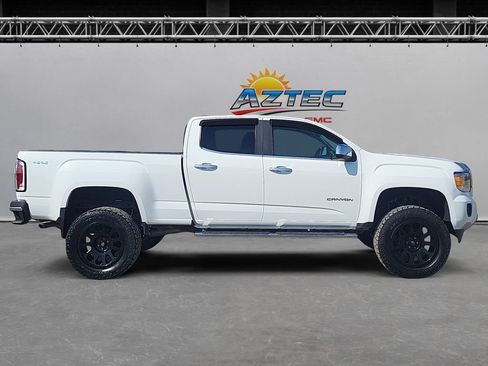 Used 2017 GMC Canyon SLT w/ Trailering Package AWD/4WD image 4