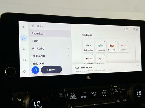 Used 2024 Toyota Grand Highlander AWD Hybrid image 28