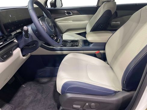 New 2026 Kia Carnival SX Prestige FWD image 18