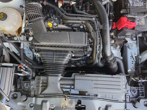 Certified 2025 Lincoln Corsair Reserve w/ Equipment Group 202A image 15