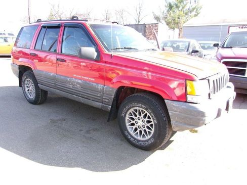 Used 1998 Jeep Grand Cherokee Laredo image 1