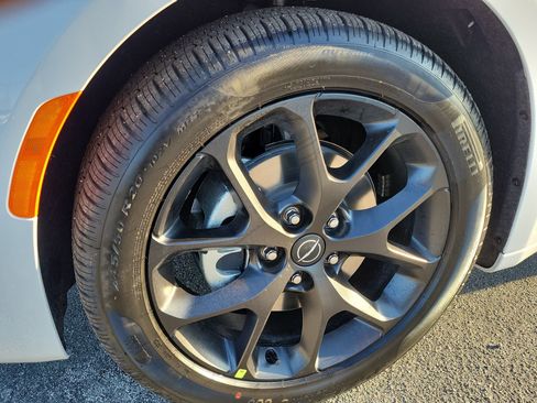 New 2026 Chrysler Pacifica Select FWD image 24