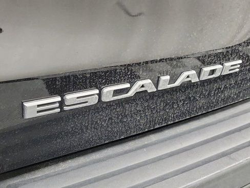 Used 2020 Cadillac Escalade Luxury AWD/4WD image 8