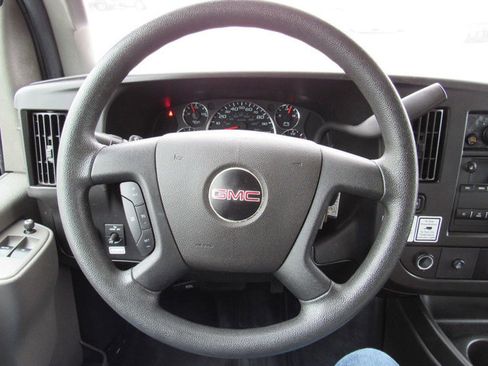 Used 2021 GMC Savana 3500 Extended w/ Power Convenience Package RWD image 26