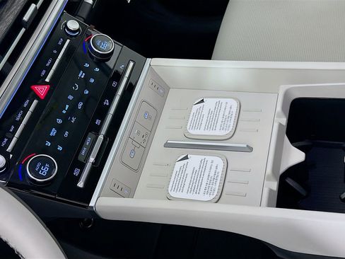 New 2026 Hyundai Santa Fe Calligraphy image 15