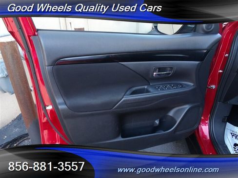 Used 2020 Mitsubishi Outlander ES image 22