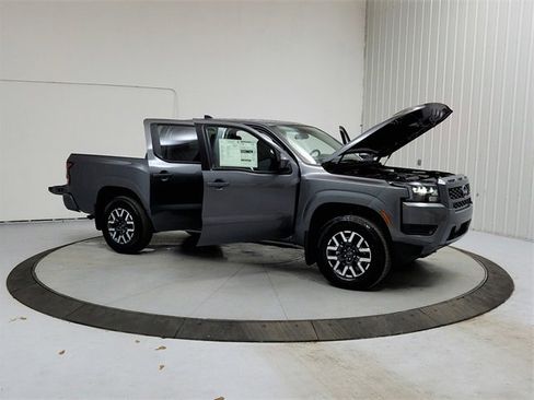 New 2026 Nissan Frontier SV w/ Tow Package image 9