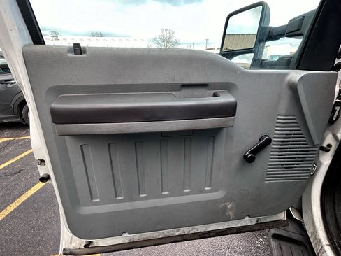 Used 2012 Ford F450 XL w/ XL Value Pkg image 11