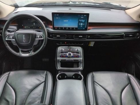 Used 2023 Lincoln Nautilus Reserve w/ Monochromatic Package FWD image 15