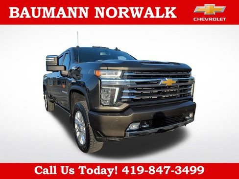Used 2022 Chevrolet Silverado 3500 High Country w/ Z71 Off-Road Package AWD/4WD image 1