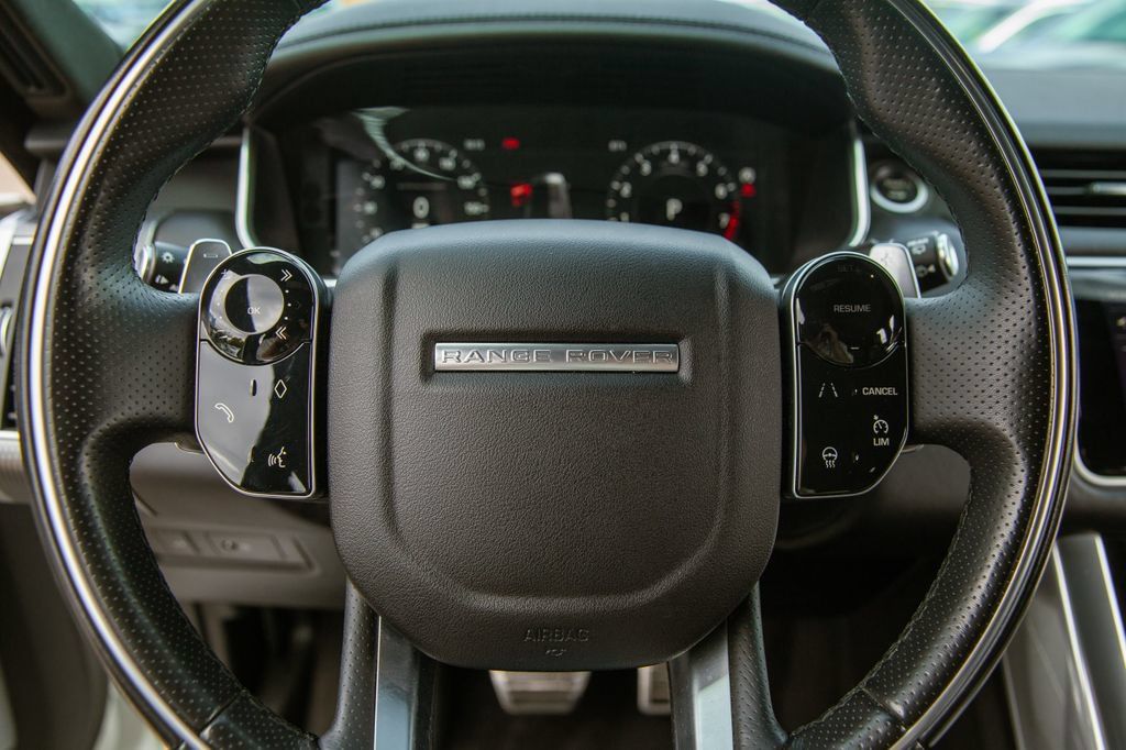 Used 2018 Land Rover Range Rover Sport Supercharged AWD/4WD image 15
