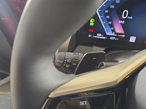 Used 2025 BMW X3 xDrive30i w/ Convenience Package image 28