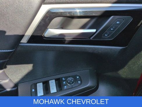 Used 2025 Mitsubishi Outlander SEL AWD/4WD image 25