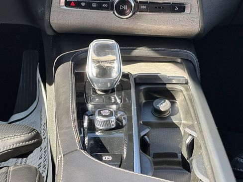 Used 2023 Volvo XC90 B6 Ultimate w/ Protection Package Premier image 21