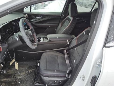 Certified 2024 Chevrolet Blazer EV RS image 7