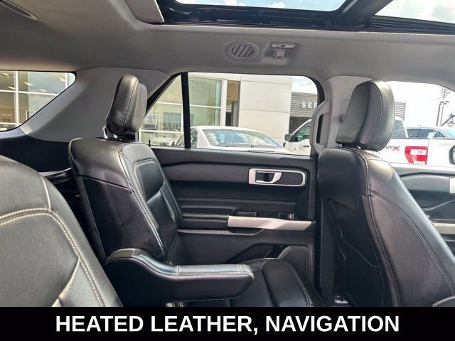 Used 2021 Ford Explorer XLT w/ Equipment Group 202A RWD image 2