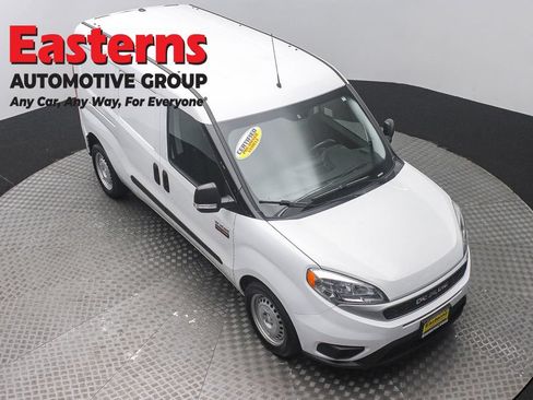 Used 2022 RAM ProMaster City Tradesman FWD image 3