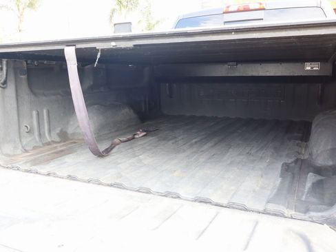 Used 2016 GMC Sierra 2500 Denali w/ Duramax Plus Package image 9