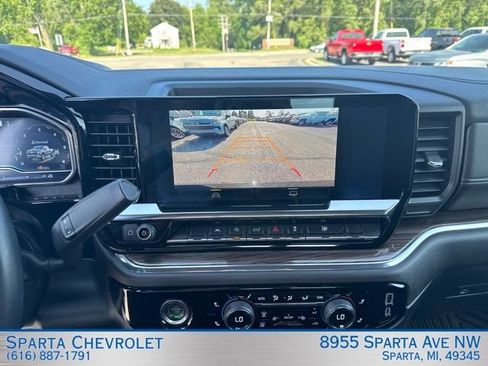 Used 2023 Chevrolet Silverado 1500 LT AWD/4WD image 25