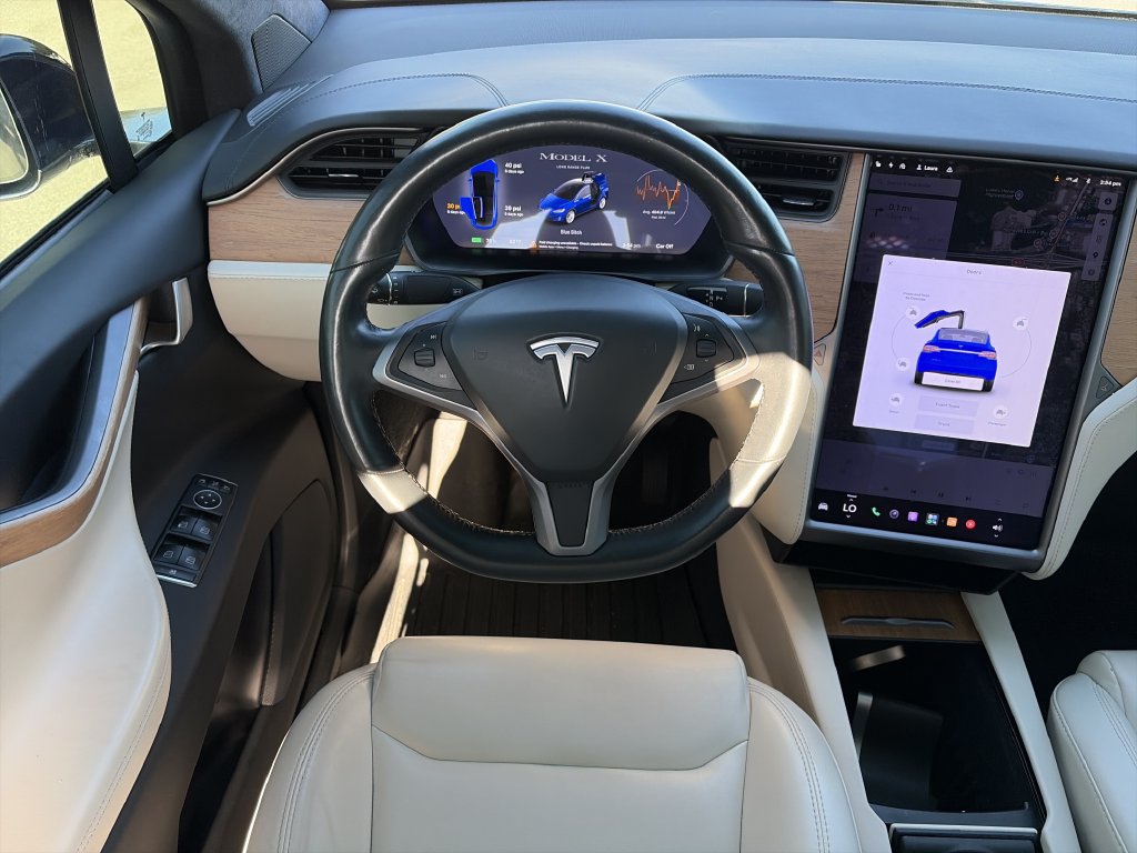 Used 2020 Tesla Model X Long Range AWD/4WD image 15