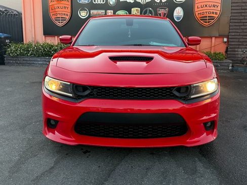 Used 2022 Dodge Charger R/T RWD image 2