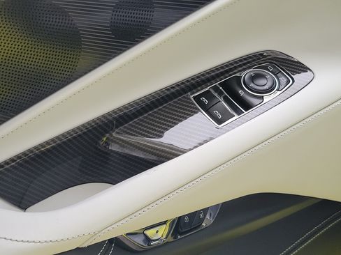 Used 2023 Chevrolet Corvette Z06 w/ Stealth Interior Trim Package RWD image 16