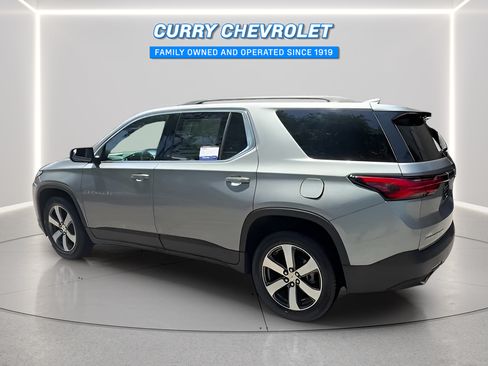 Used 2023 Chevrolet Traverse LT w/ LT Premium Package AWD/4WD image 10