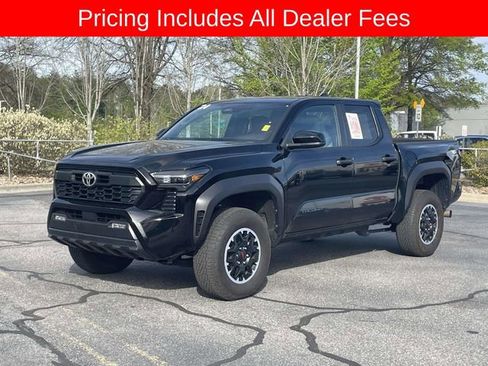 Used 2024 Toyota Tacoma TRD Off-Road AWD/4WD image 1