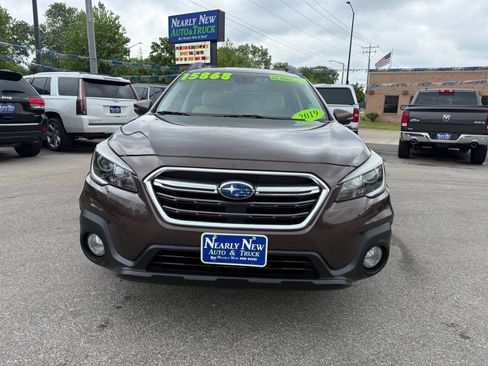 Used 2019 Subaru Outback 2.5i Premium w/ Protection Package #1 AWD/4WD image 3